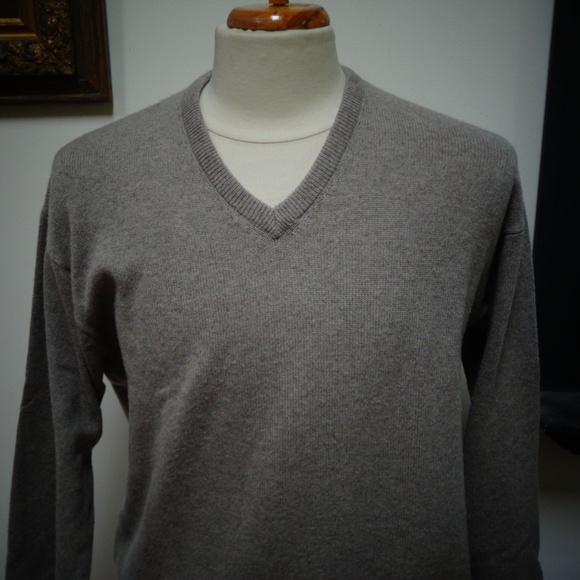 EUC GEOFFREY BEENE 100% CASHMERE SWEATER SZ L - Picture 2 of 6